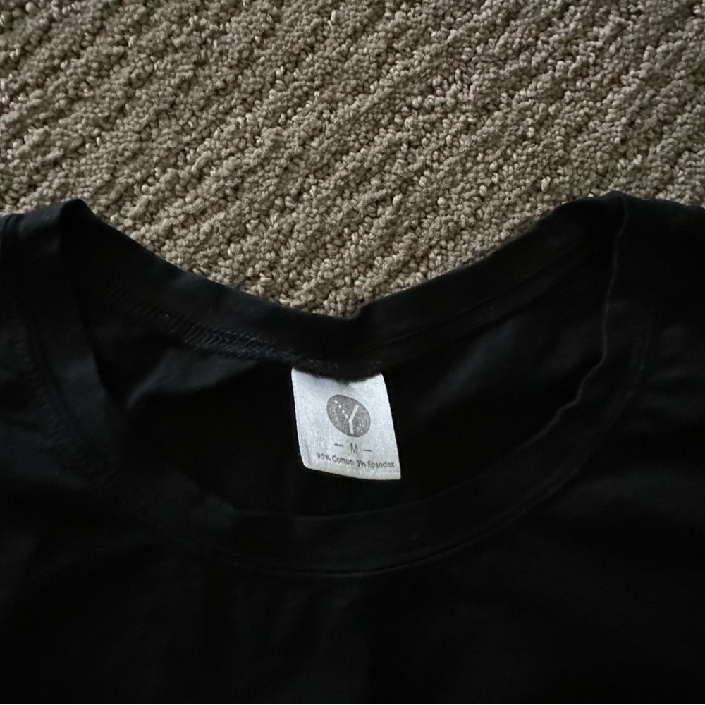 Friends Tee - Picture 2 of 2